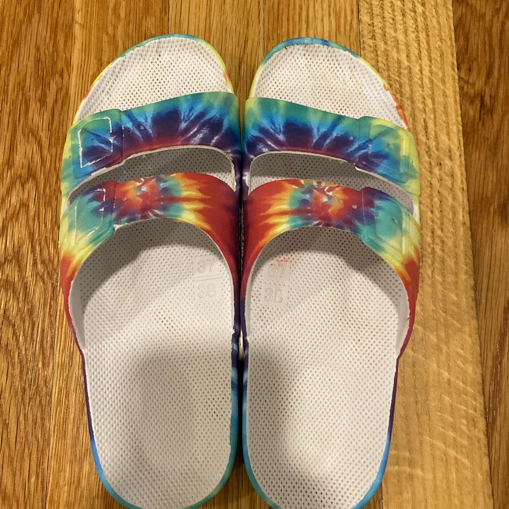 Freedom Moses tie dye sandals sz 37/38